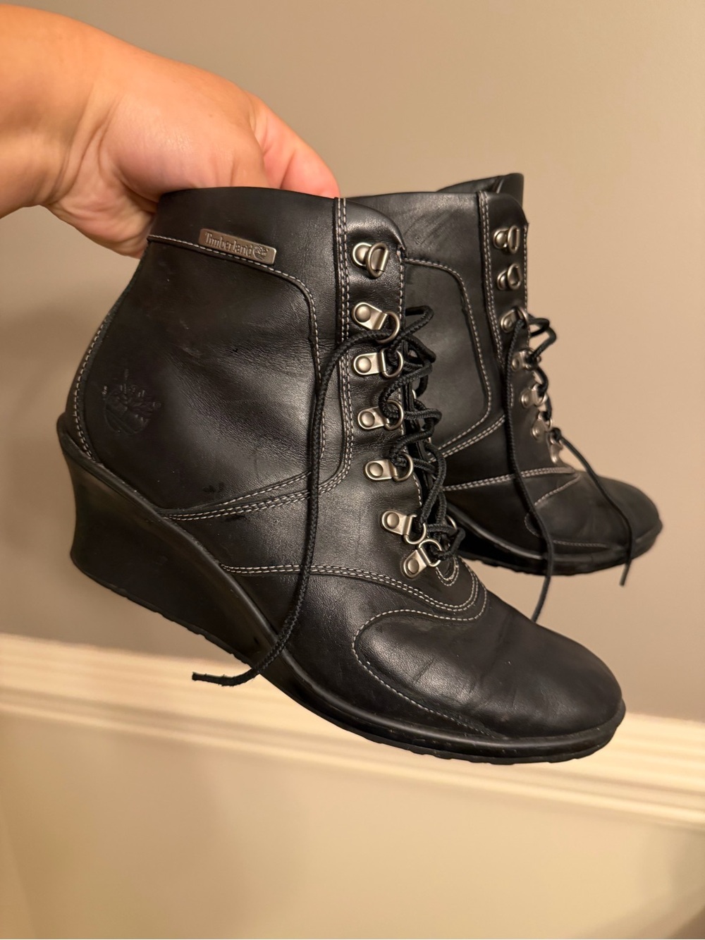 Timberland Black Leather Wedge Lace-Up Boots
